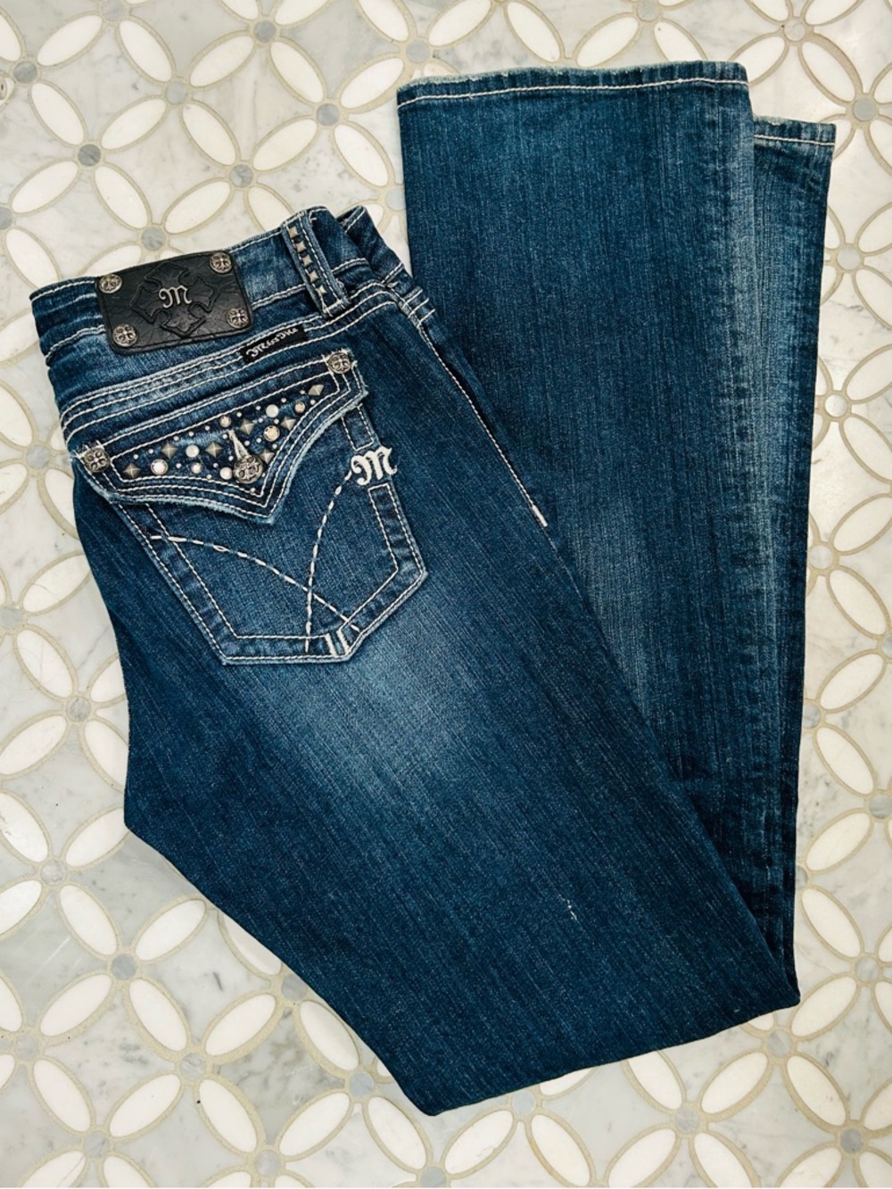 Vintage Miss Me Mid Rise Bootcut Jeans Studded Embellished Flap Pocket 31 x 35 - Picture 13 of 13